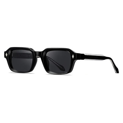 Madera Capri — Onyx Black