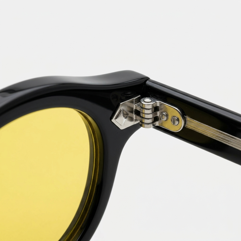 Madera Classic Amber Honey sunglasses hinge macro detail