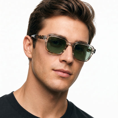 Madera Capri — Champagne Gold