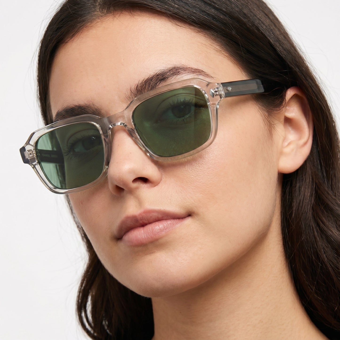 Madera Capri — Champagne Gold