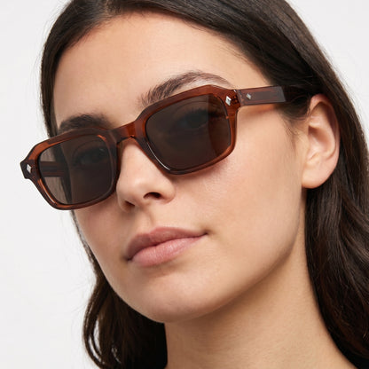Madera Capri — Cacao Brown